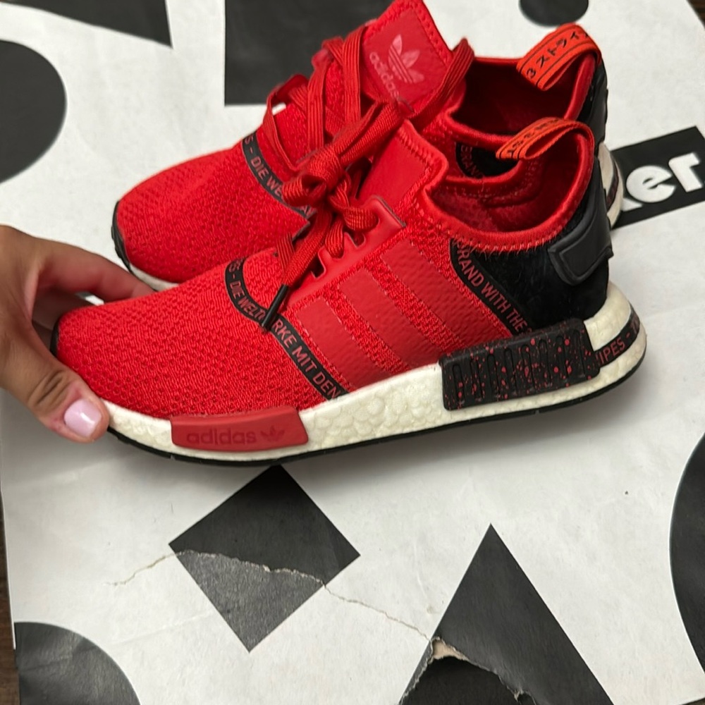 NMD_R1 'Speckle Pack - Scarlet'
